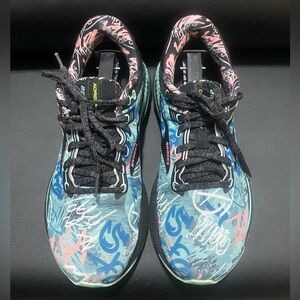 Brooks Adrenaline GTS 22 Tag running shoe Yucca Women’s Size 9